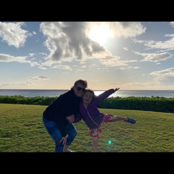 Hawaii with Aaron & Charlotte! - Picture 3 of 8